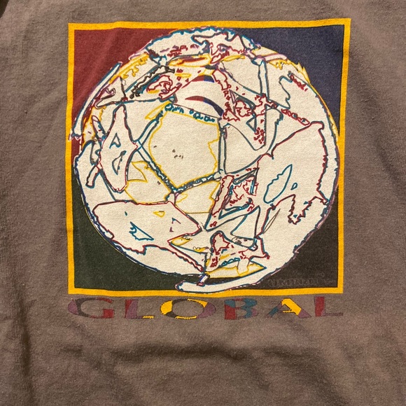 Vintage Umbria Global Tee - Picture 2 of 5